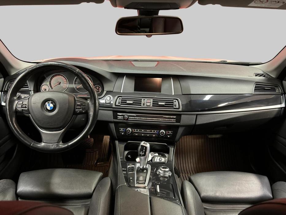 BMW 520 2016