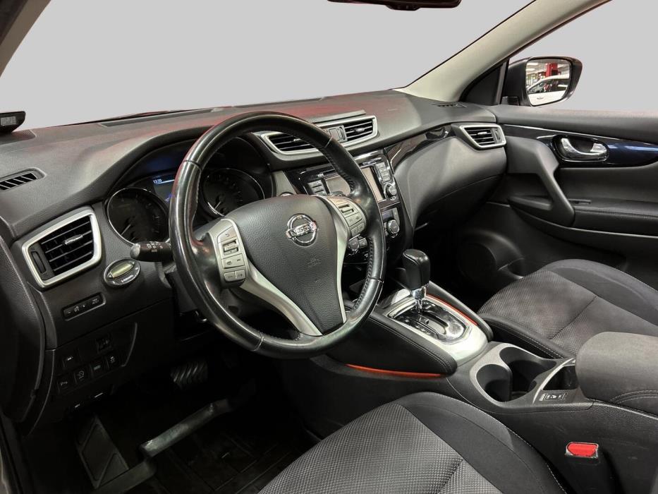 NISSAN Qashqai 2016
