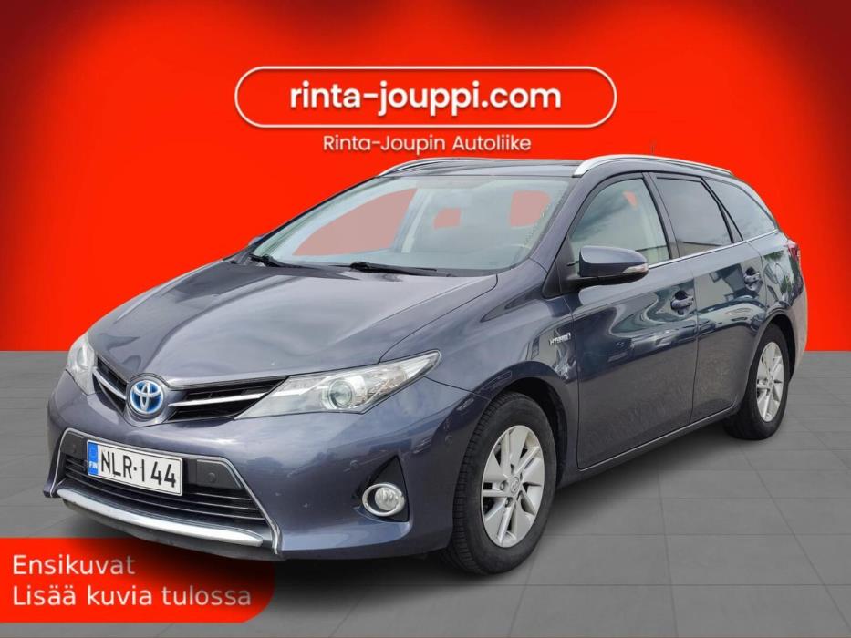 TOYOTA Auris 2014