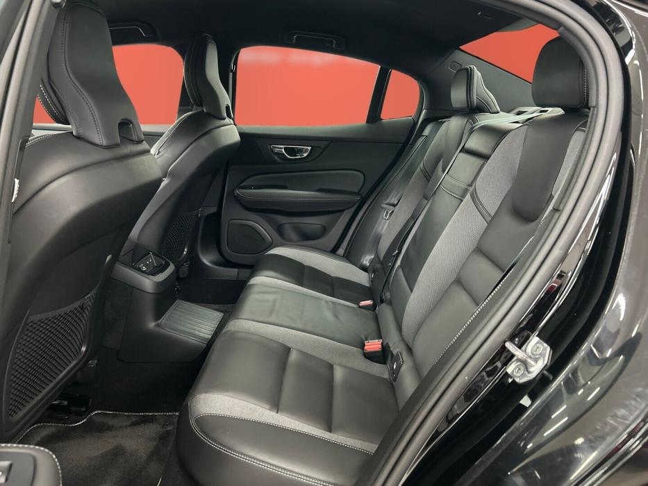 VOLVO S60 2020