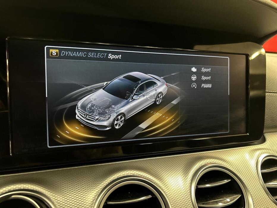 MERCEDES-BENZ E 2017