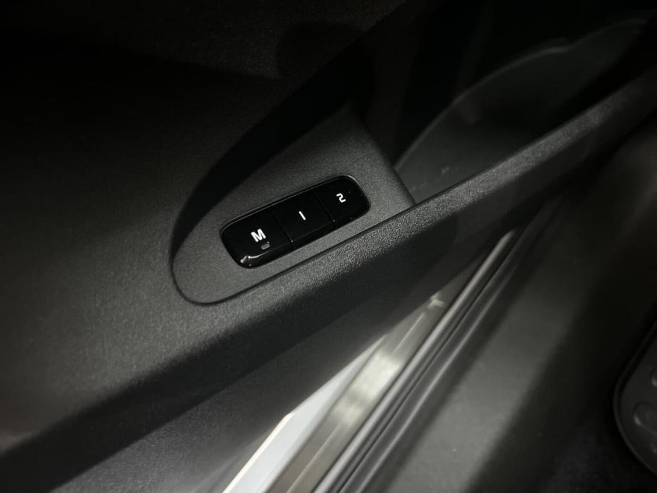 POLESTAR 2 2023