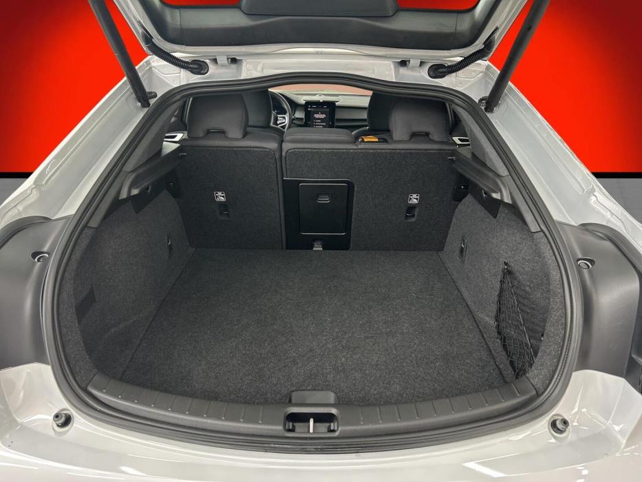 POLESTAR 2 2023