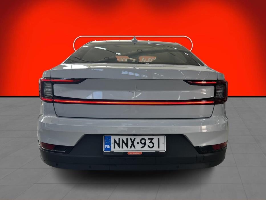 POLESTAR 2 2023