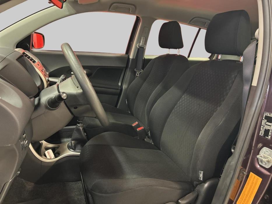 TOYOTA Urban Cruiser 2010