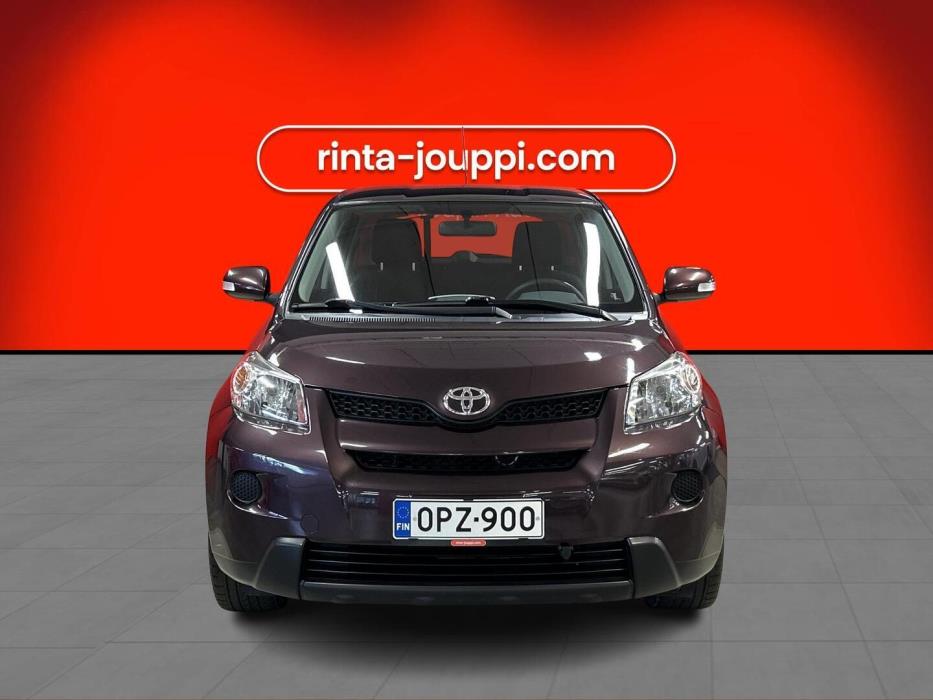 TOYOTA Urban Cruiser 2010