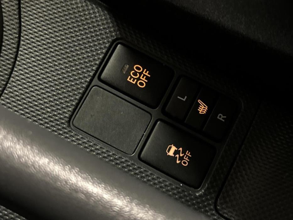 TOYOTA Urban Cruiser 2010