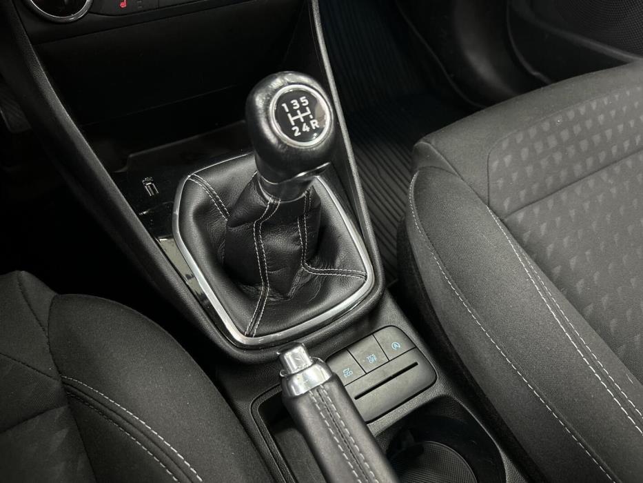 FORD Fiesta 2018