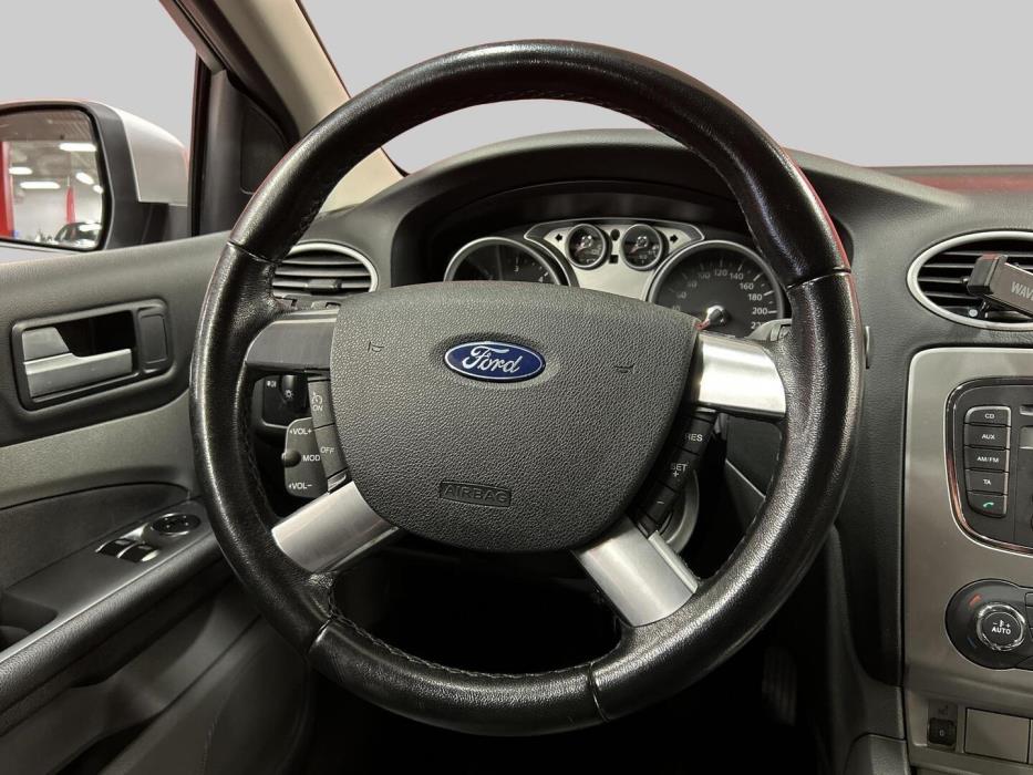 FORD Focus 2011