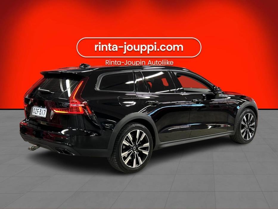 VOLVO V60 Cross Country 2020