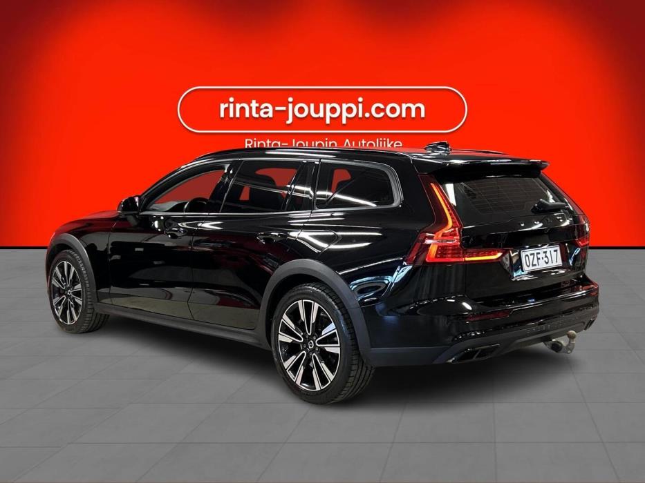 VOLVO V60 Cross Country 2020