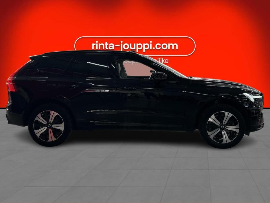 VOLVO XC60 2024
