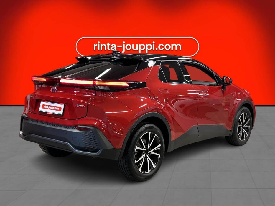 TOYOTA C-HR 2025