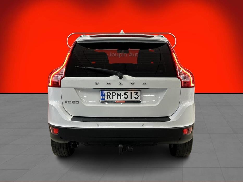 VOLVO XC60 2010