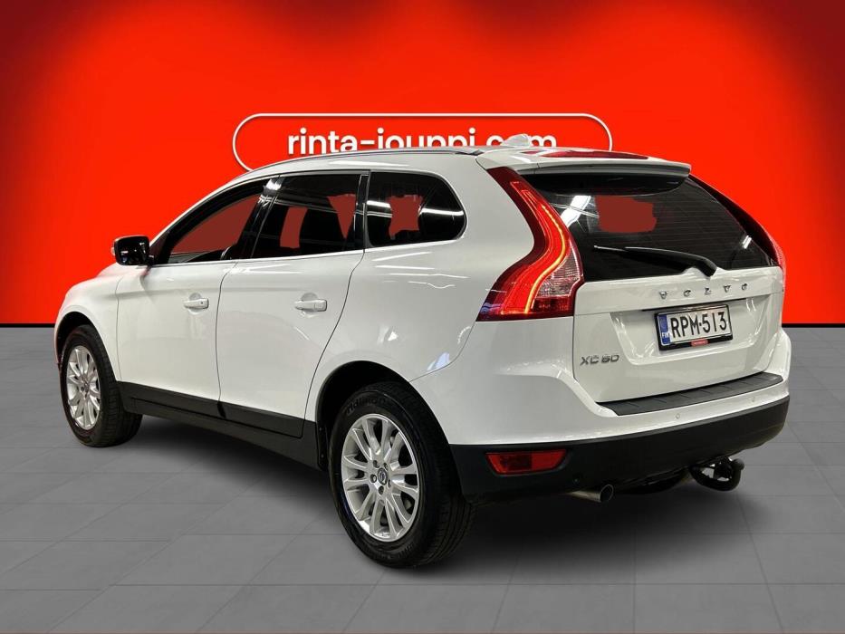 VOLVO XC60 2010