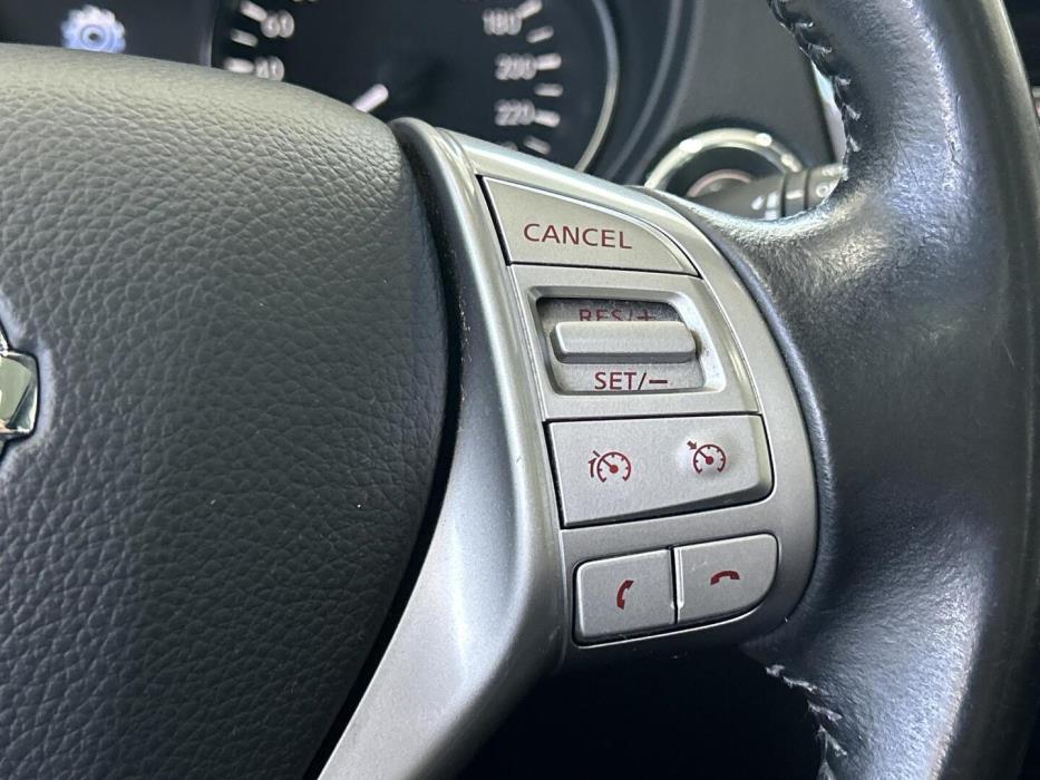 NISSAN Qashqai 2016