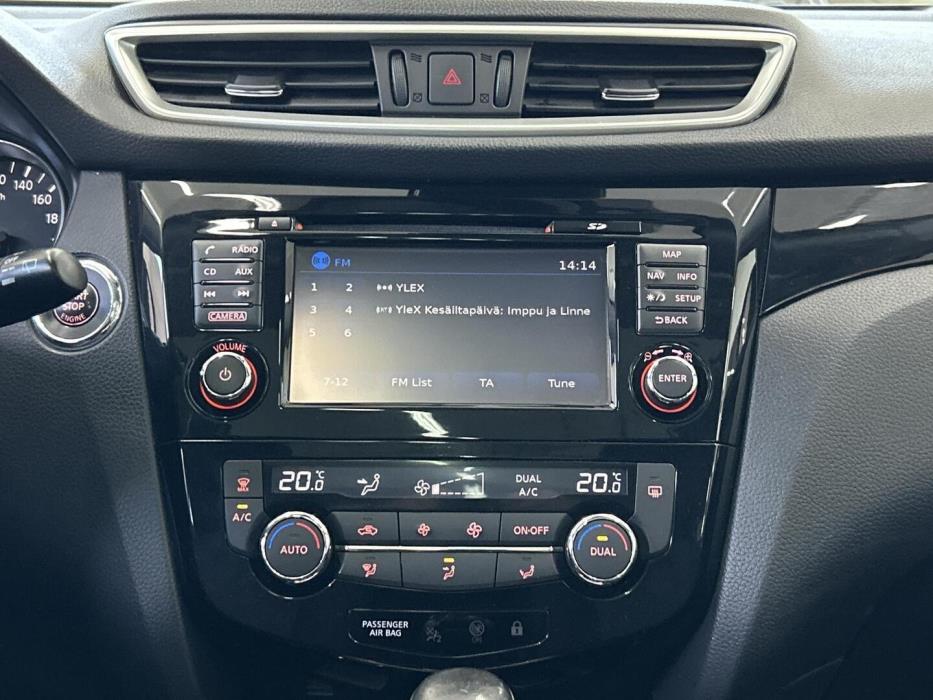 NISSAN Qashqai 2016