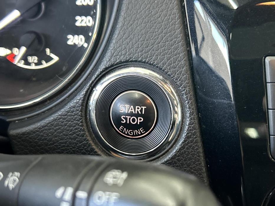 NISSAN Qashqai 2016
