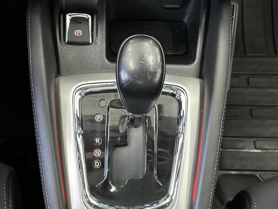 NISSAN Qashqai 2016