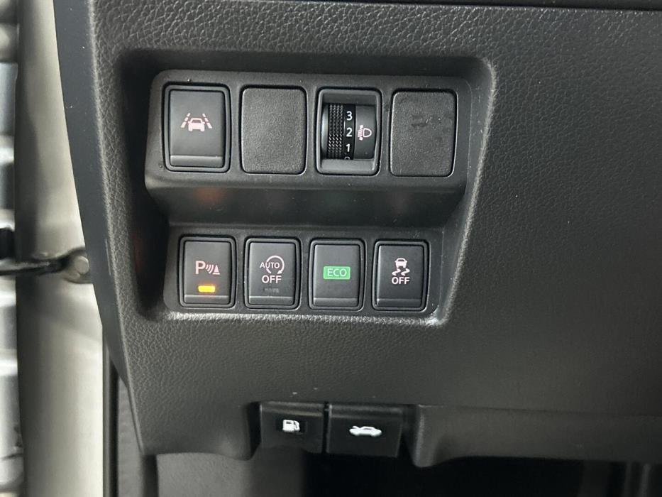 NISSAN Qashqai 2016