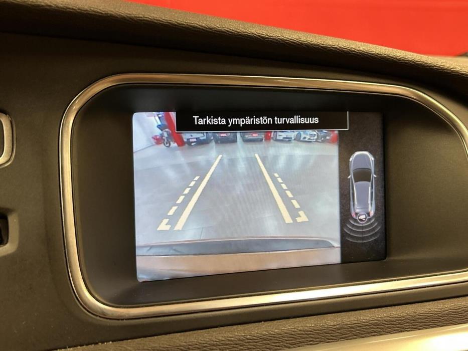 VOLVO V40 Cross Country 2013