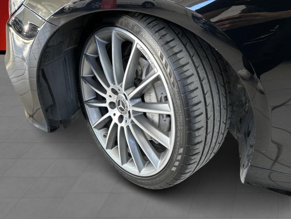 MERCEDES-BENZ E 2019