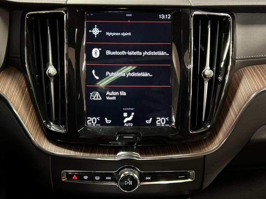 VOLVO XC60 2020