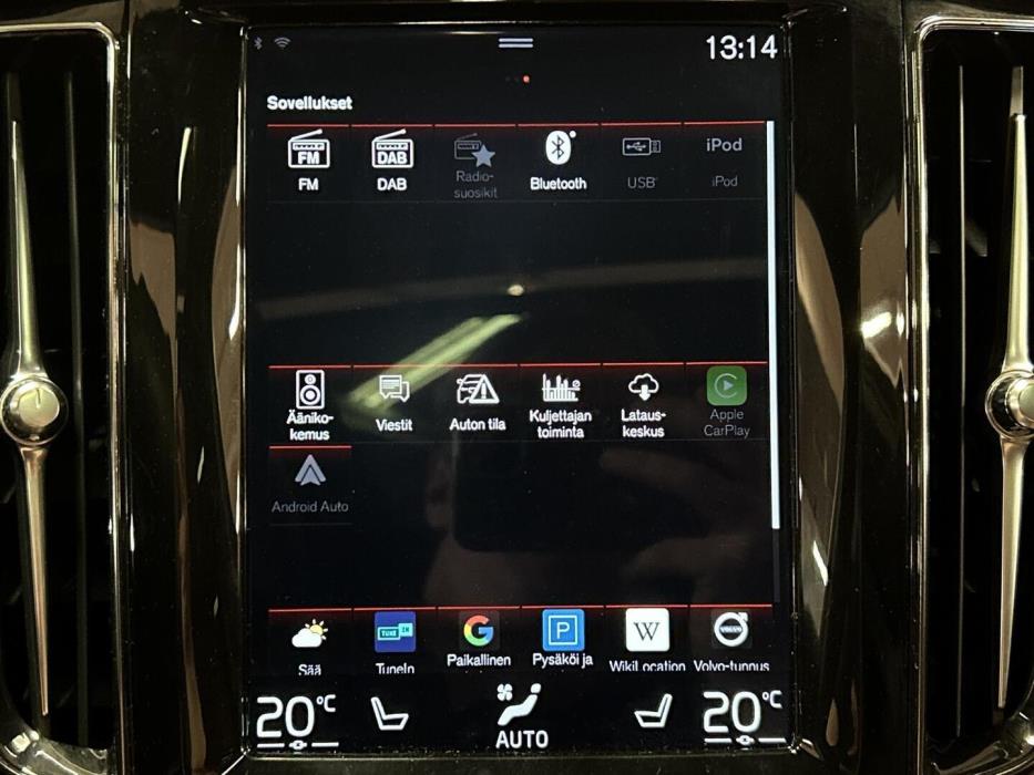 VOLVO XC60 2020
