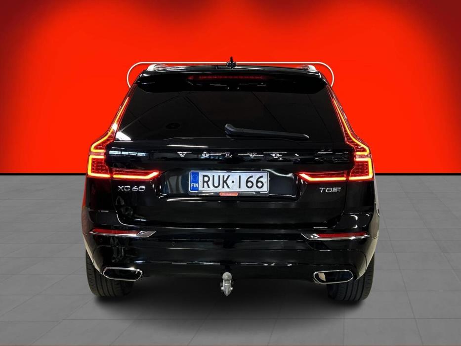 VOLVO XC60 2020