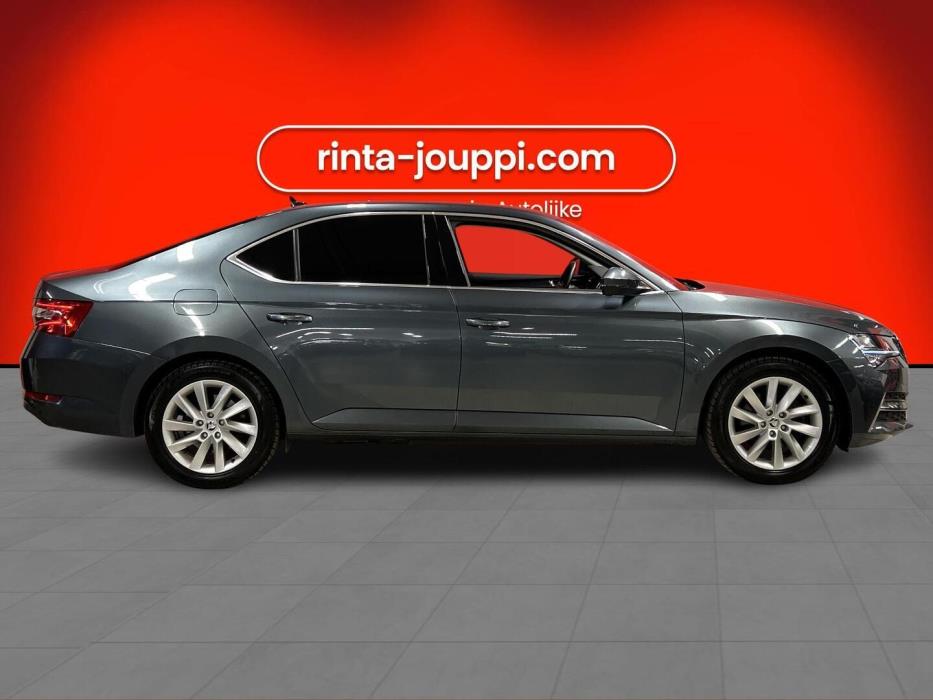 SKODA Superb 2022