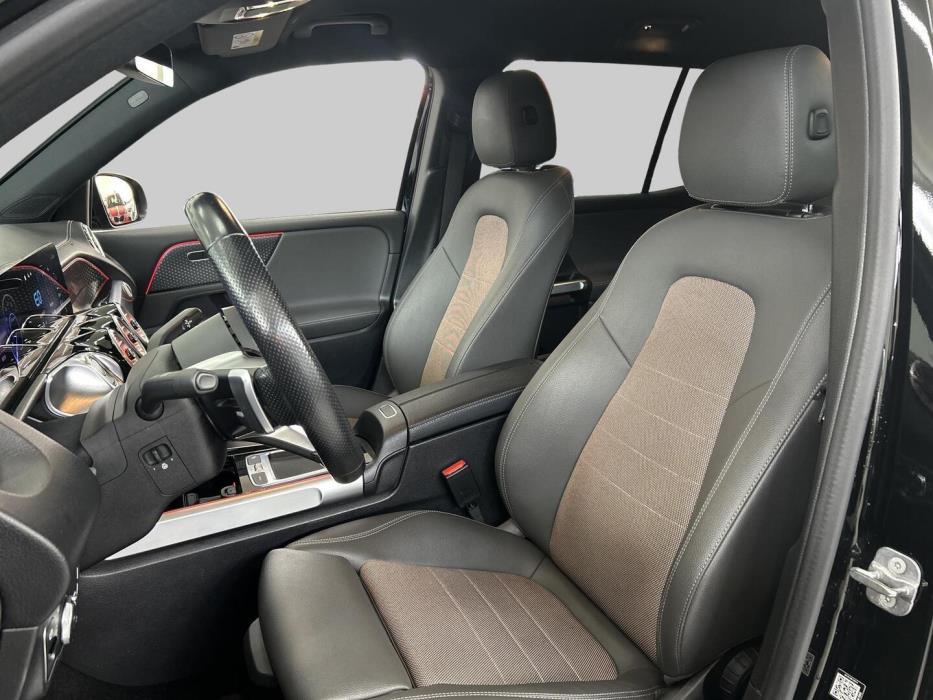MERCEDES-BENZ EQB 2024