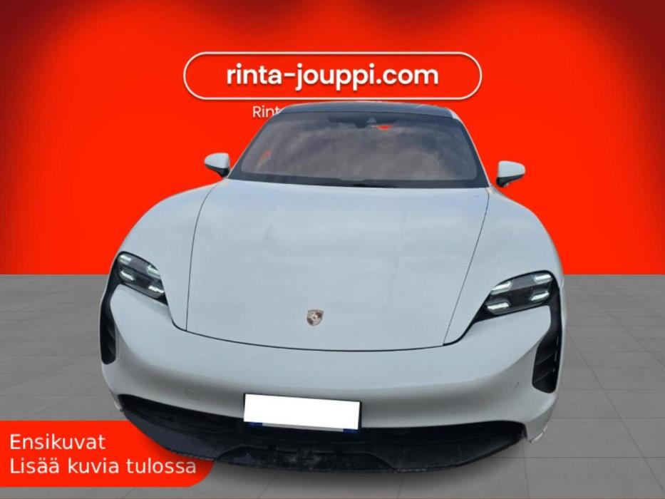 PORSCHE TAYCAN 2022