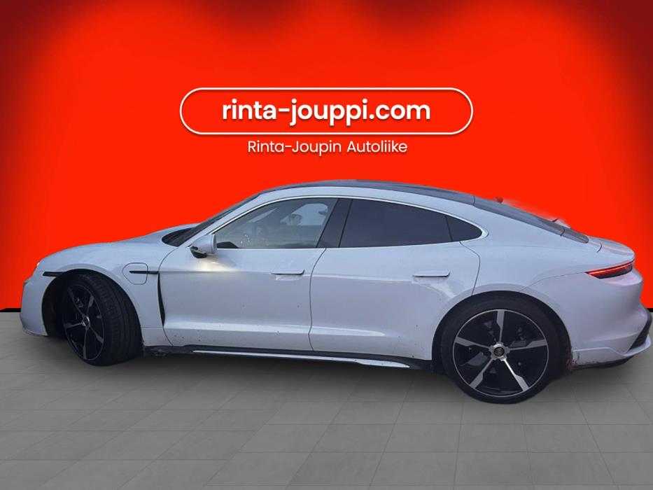PORSCHE TAYCAN 2022