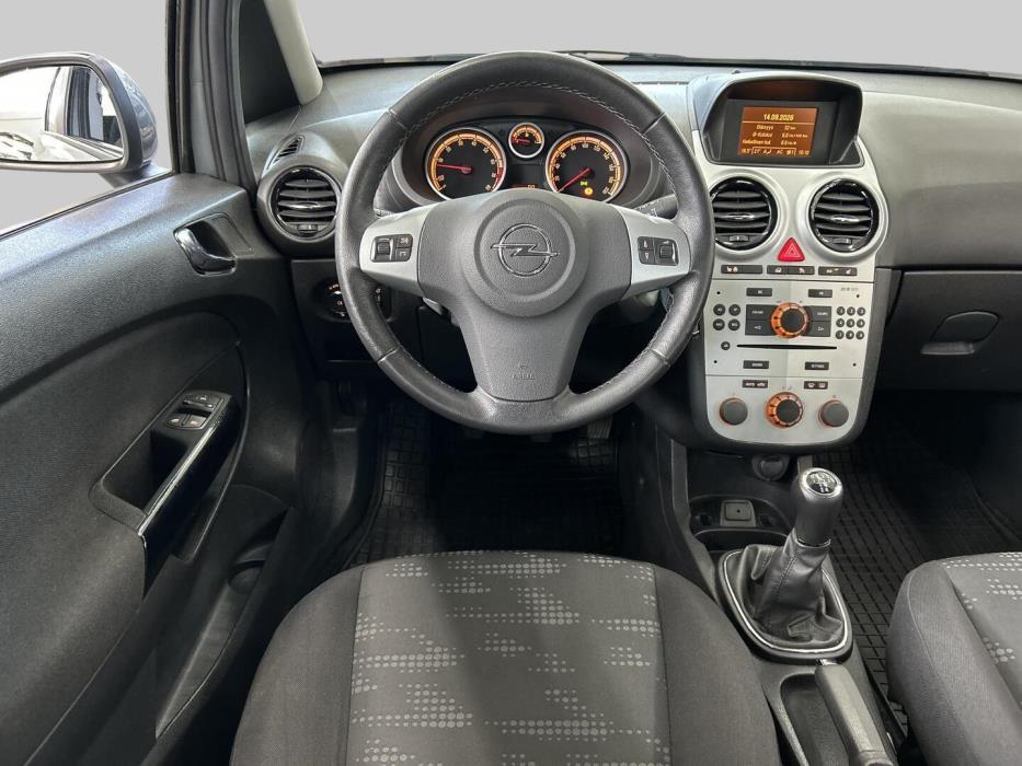 OPEL Corsa 2012