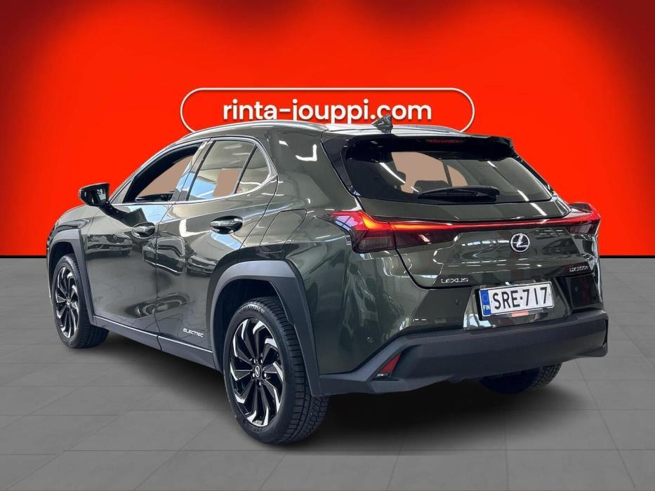 LEXUS UX 2021