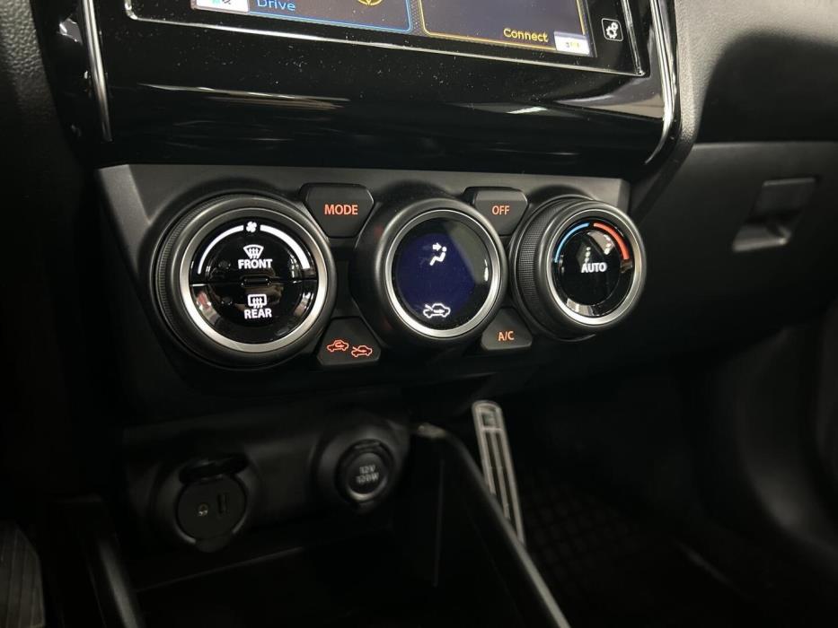 SUZUKI Swift 2021