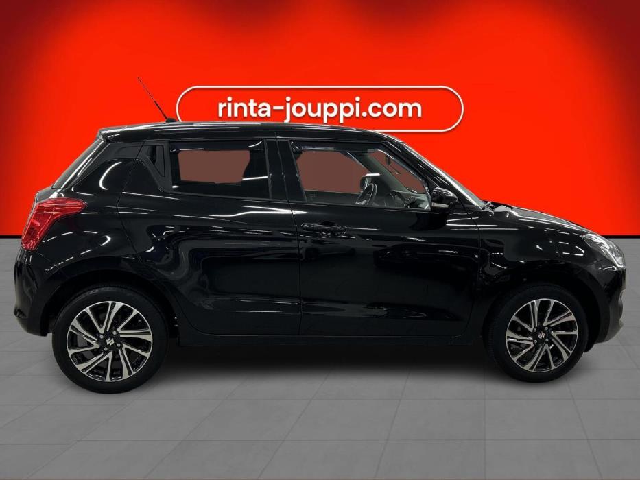 SUZUKI Swift 2021
