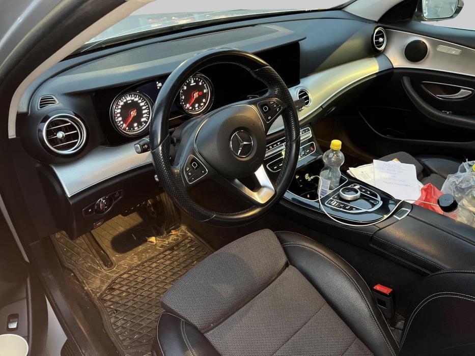 MERCEDES-BENZ E 2018