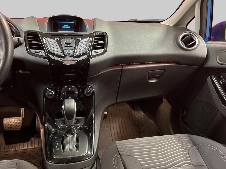 FORD Fiesta 2015