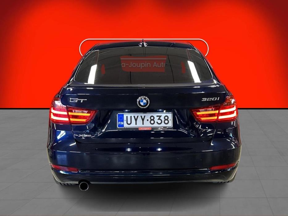 BMW 320 Gran Turismo 2015