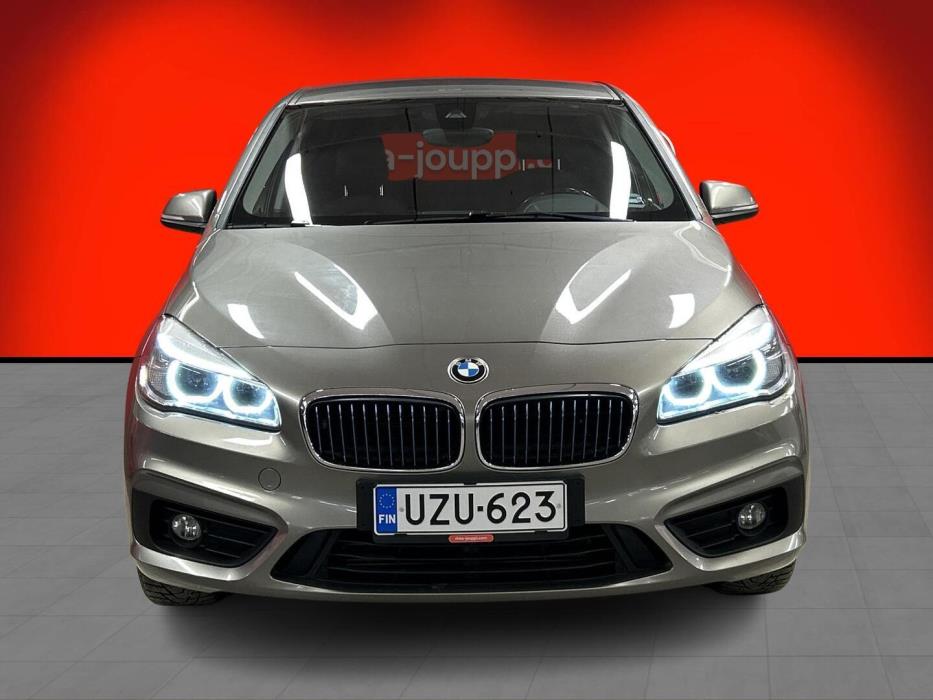 BMW 225 2017