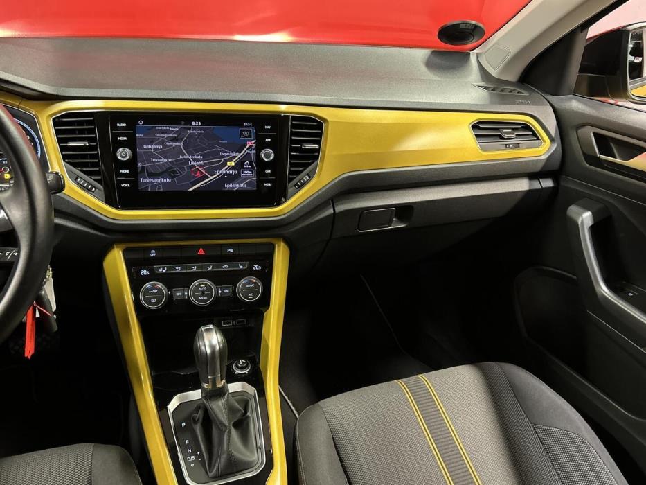 VOLKSWAGEN T-ROC 2019