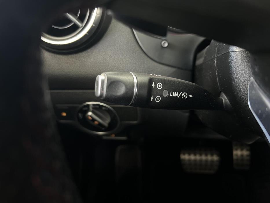 MERCEDES-BENZ CLA 2015