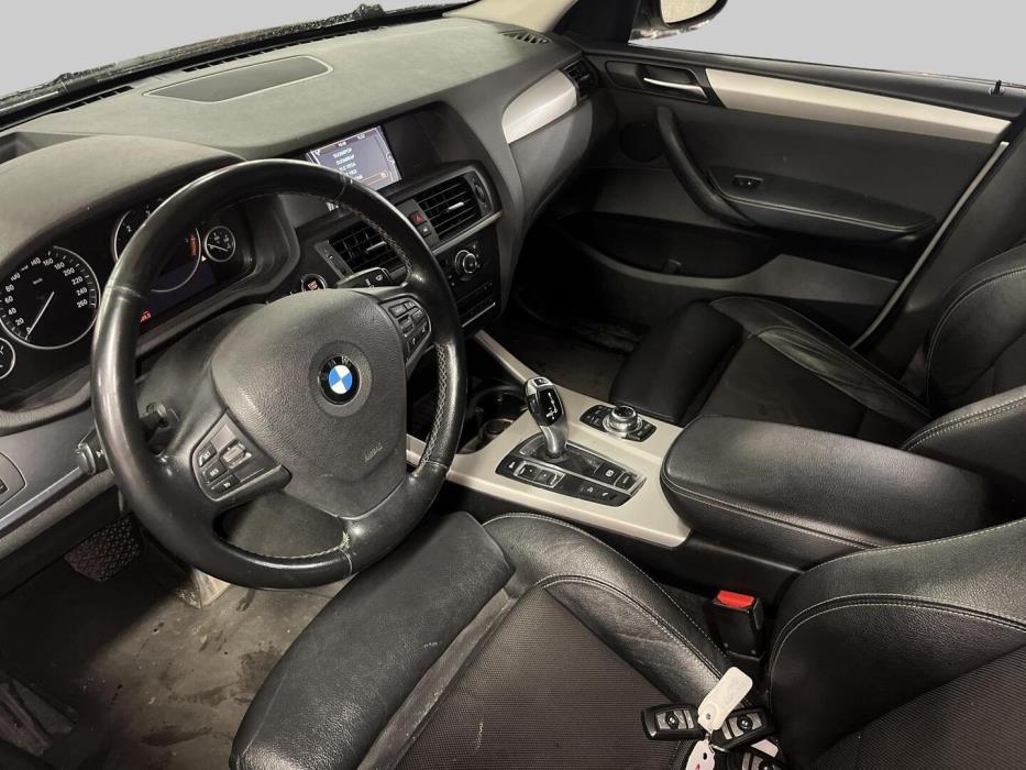 BMW X3 2011