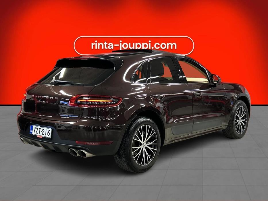 PORSCHE Macan 2015