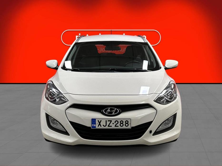 HYUNDAI i30 Wagon 2013