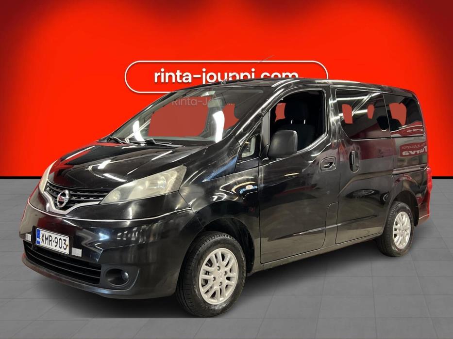 NISSAN NV200 2011