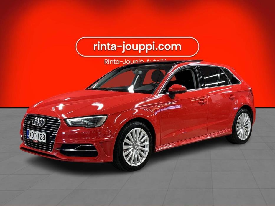 AUDI A3 2015