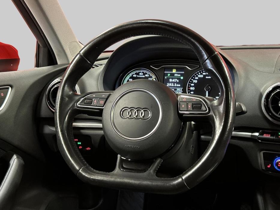 AUDI A3 2015