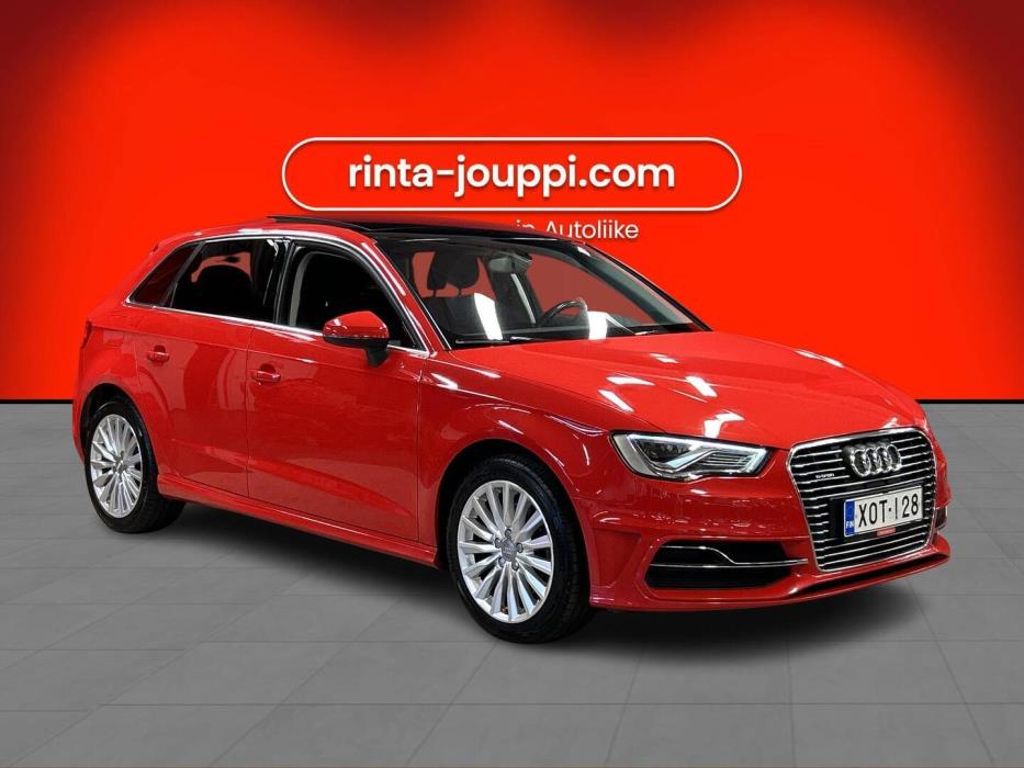 AUDI A3 2015